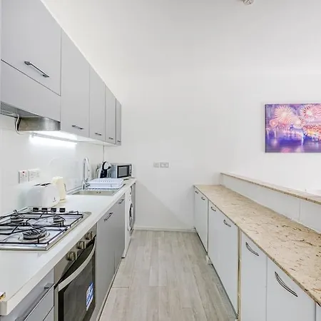 Beautiful & Modern 2br In By 360 Estates * San Ġwann