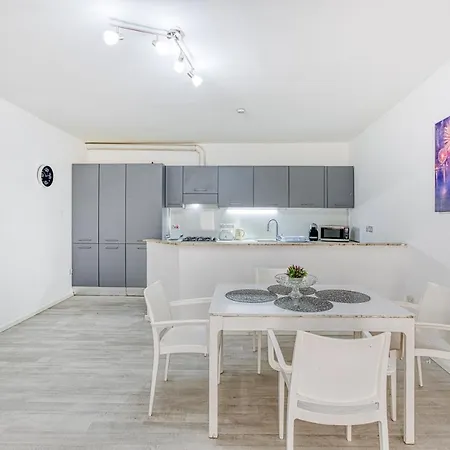 Beautiful & Modern 2br In By 360 Estates Διαμέρισμα San Ġwann